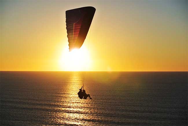 tandem paraglide